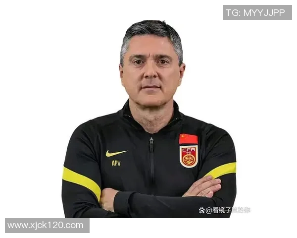 中国足球国家队教练组的改革与发展探索之路分析